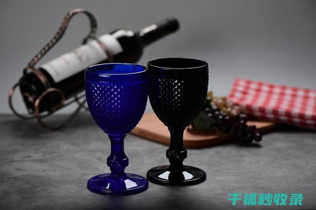 玻璃器皿油渍清理，恢复透明感 (玻璃器皿油渍怎么去除)