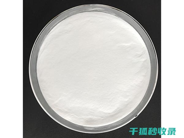 小苏打不仅是调味品，还是家庭清洁的小能手，10个妙用等你发现 (小苏打不仅是化学物质)