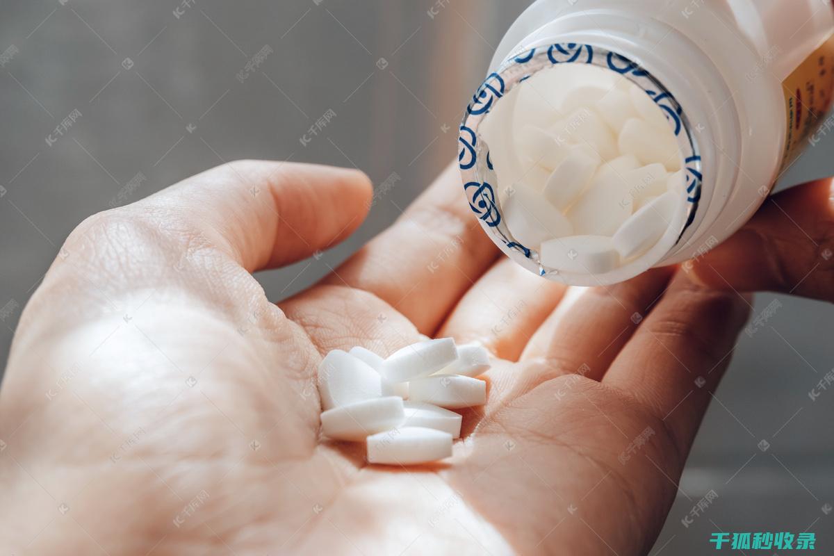 药品收纳指南：打造安全整洁的家庭药箱 (药品收纳指南图片)