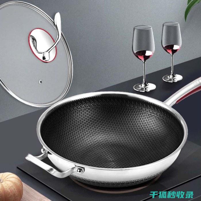 锅具底部积垢难清理？试试这几个简单方法 (锅具底部积垢怎么去除)